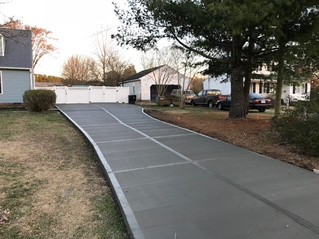 Concrete driveway in Raleigh